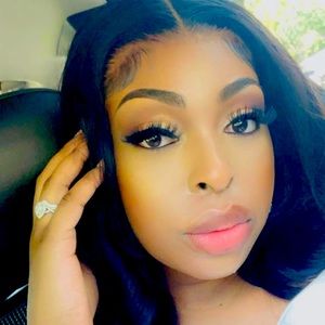 Meet your Posher, Jasmine